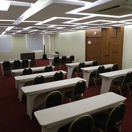 Hotel Ramada By Wyndham Manaus Torres Center Zewnętrze zdjęcie