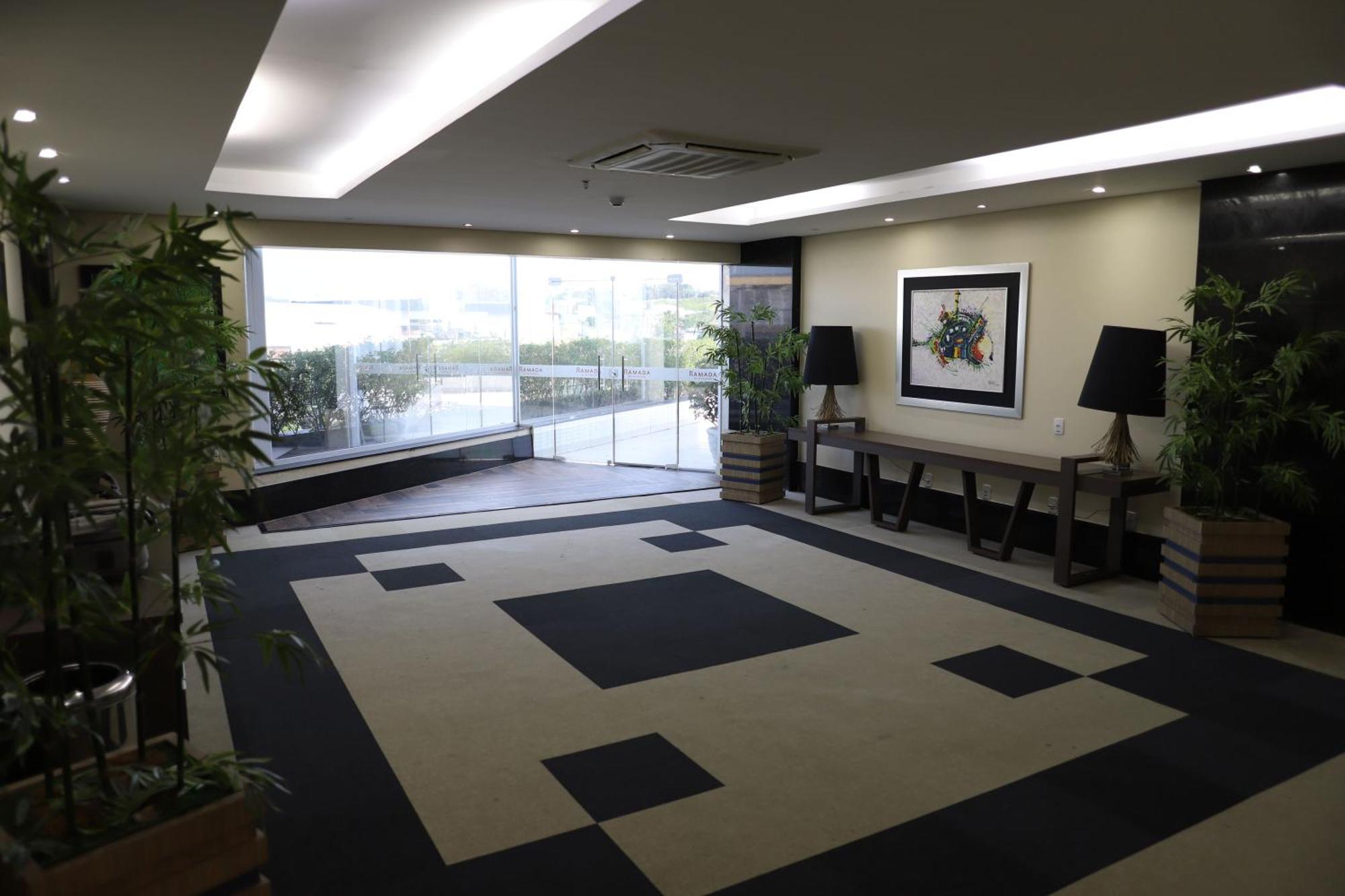 Hotel Ramada By Wyndham Manaus Torres Center Zewnętrze zdjęcie